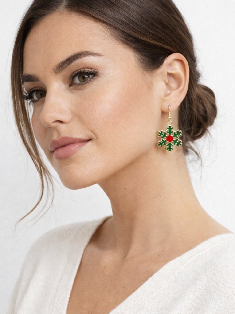 Women Christmas Snowflake Dangle Earrings Gold Tone Green Red 1.5" Drop New